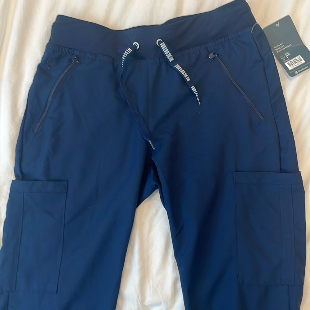 NWT medcouture scrub pants